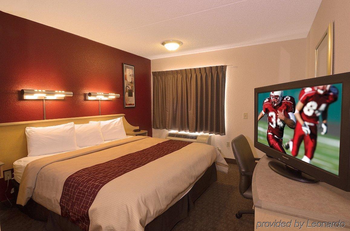Red Roof Inn Елкгарт Екстер'єр фото